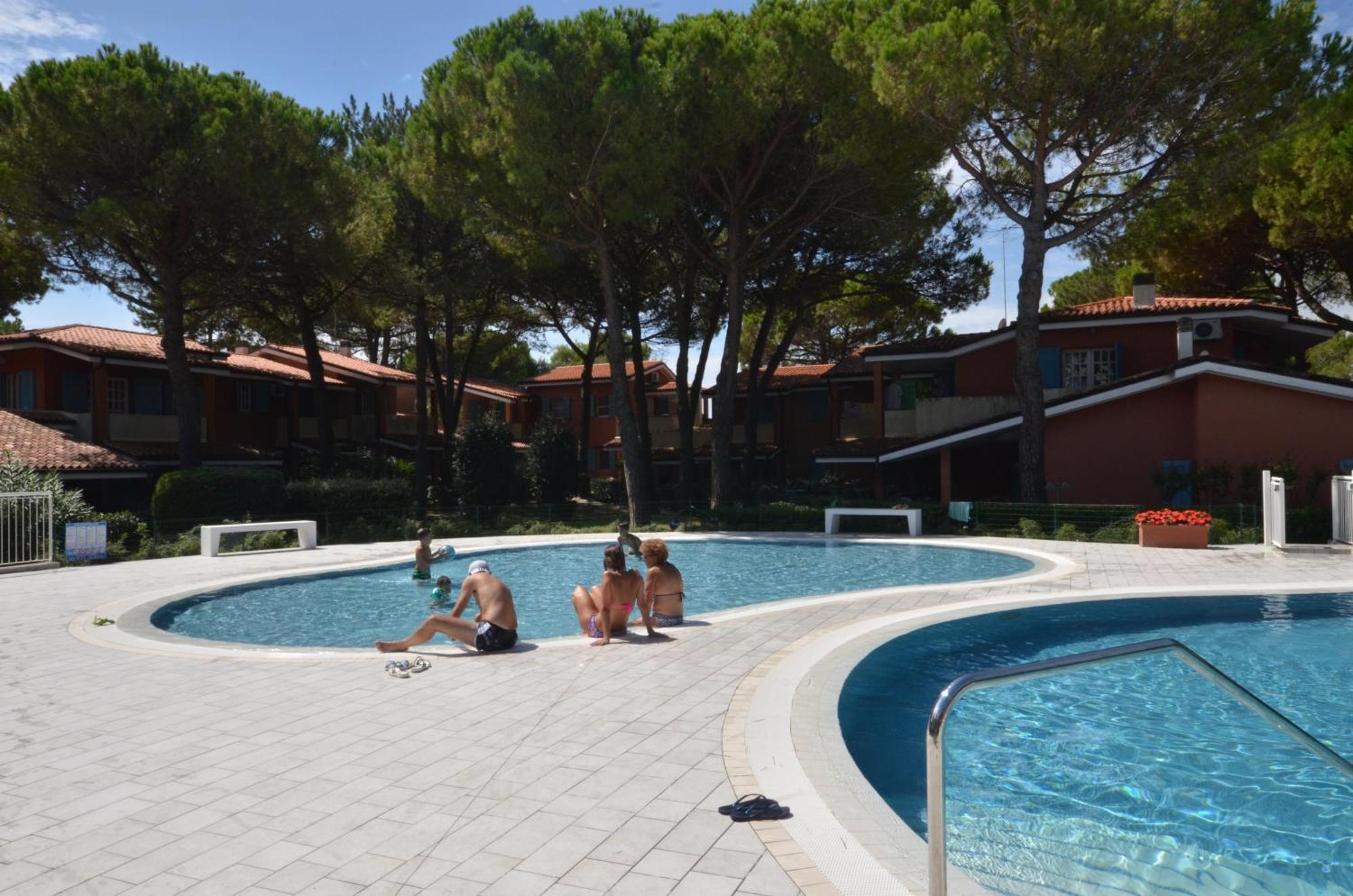 Villaggio Euro Residence Club Bibione Exterior photo